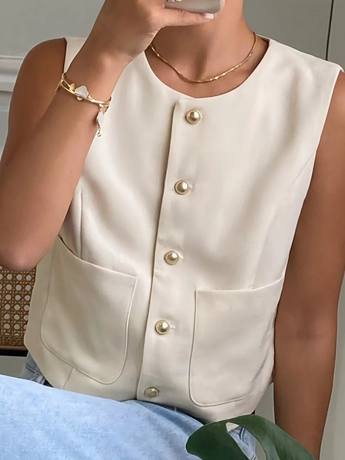 Hazel Blues® | Button-Down Sleeveless Vest