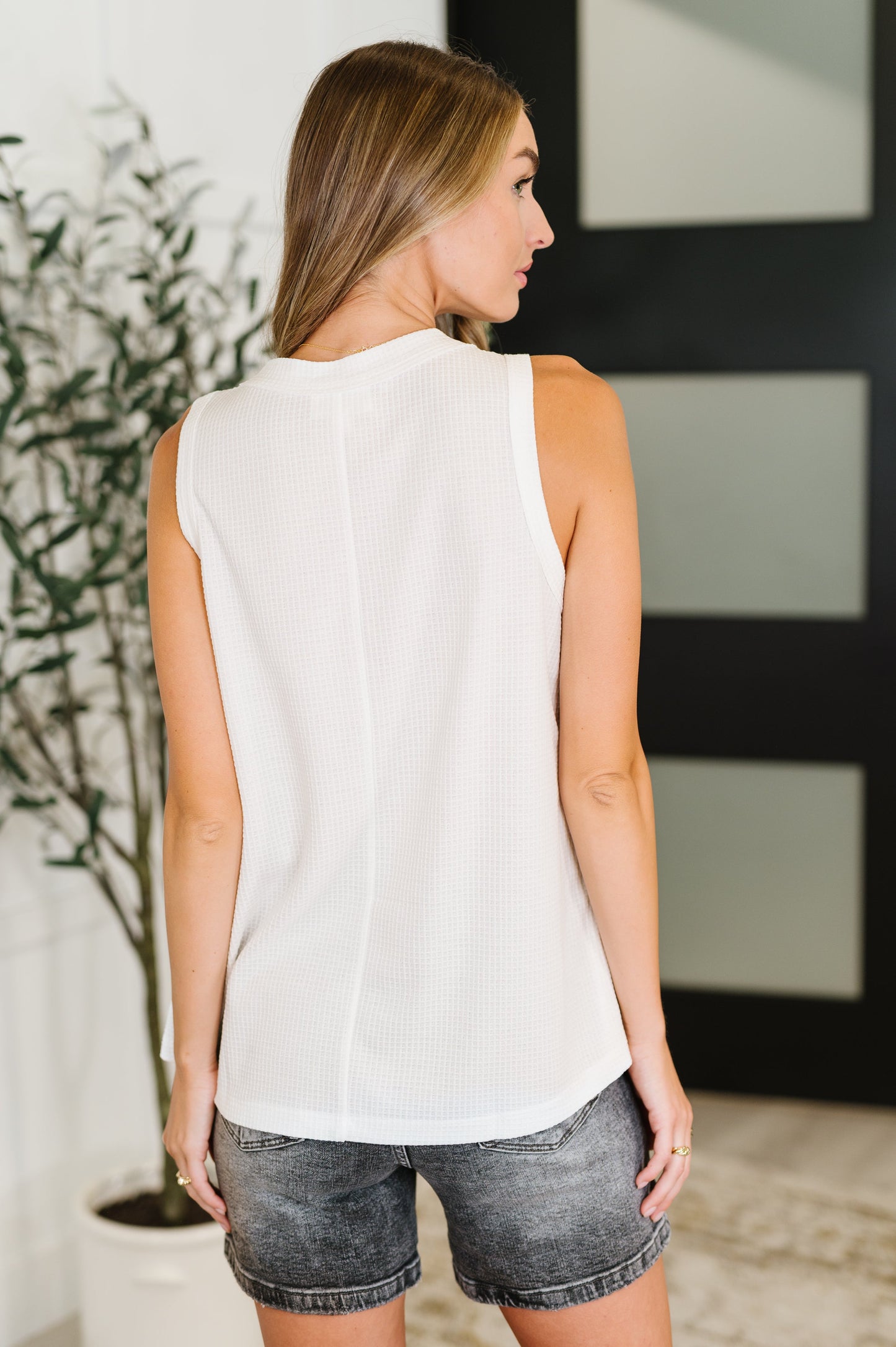 Hazel Blues® | Buttoned Up Buttercup Sleeveless Top in Ivory