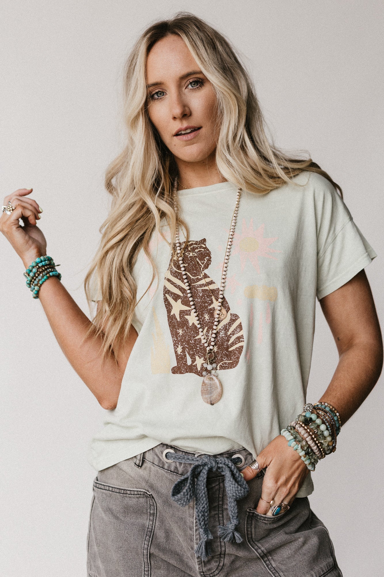 Starry Tiger Graphic Tee - Sage