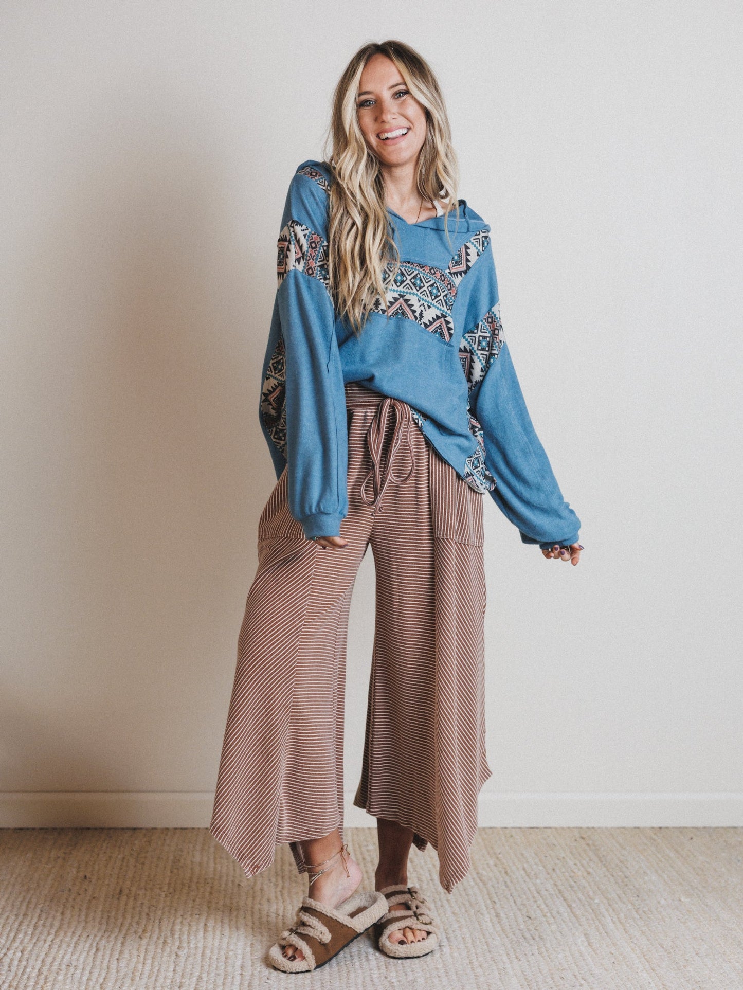 The Nest Beach Nights Pullover Hoodie Top - Teal