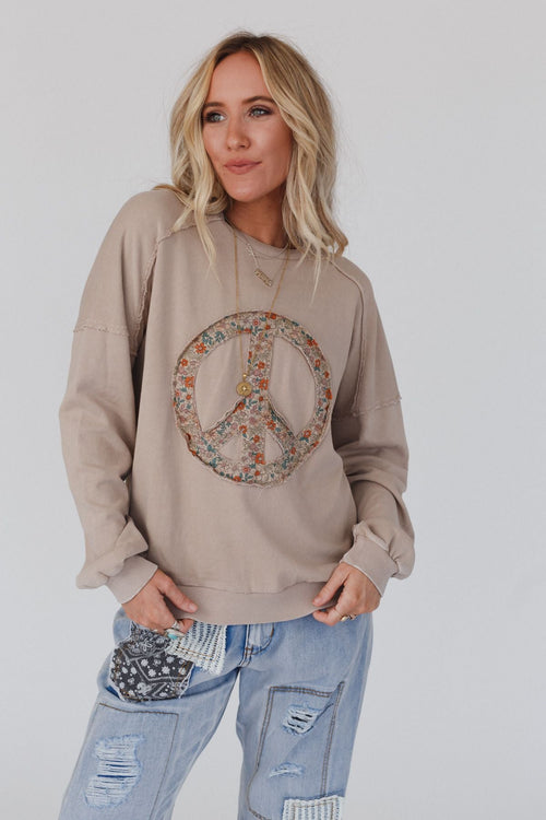 Jenny Floral Peace Sign Pullover Top - Mocha
