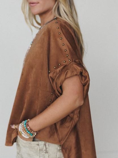 Tomcat Studded High Low Top - Camel