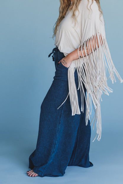 The Nest Showstopper Fringe Top - Oat