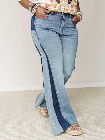 Retro Revival Wide Flare Jeans - Blue