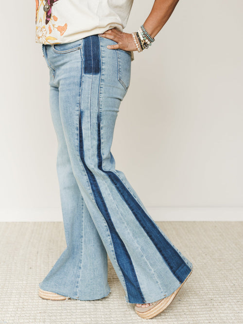 Retro Revival Wide Flare Jeans - Blue