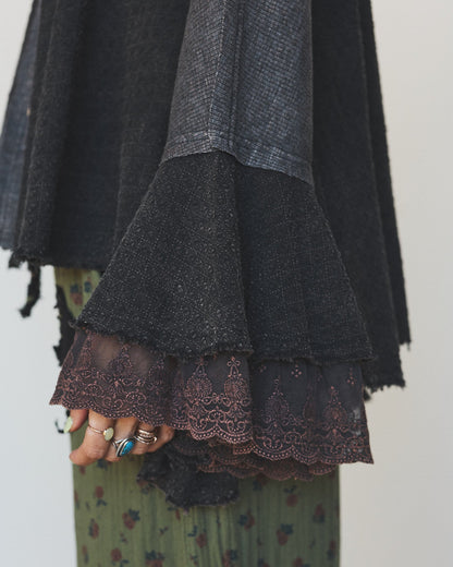 Flutter Fly Bell Sleeve Top - Black
