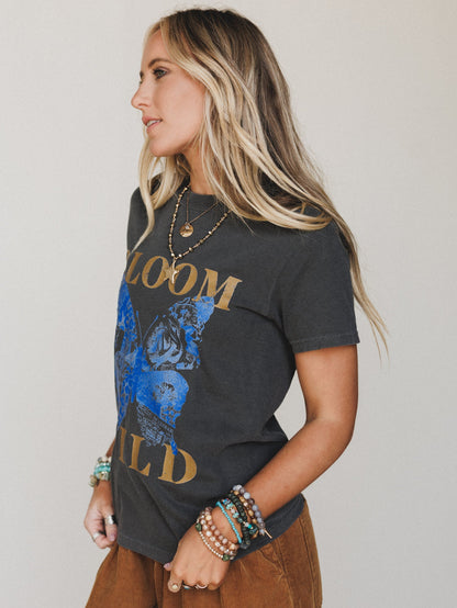 The Nest Bloom Wild Graphic Tee - Pepper