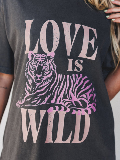 The Nest Love Is Wild Graphic Tee - Pepper