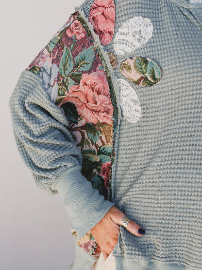 Seaside Roses Sweater - Seafoam