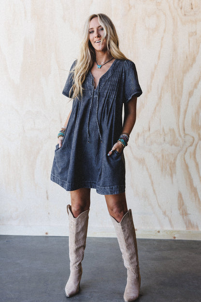 Getaway Pleated Denim Dress - Black