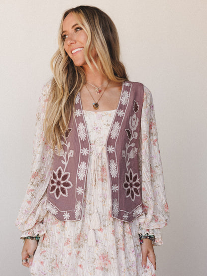 Clover Petals Vest  - Mushroom