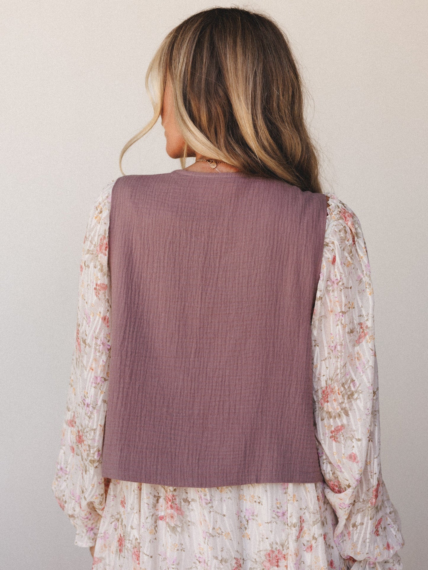 Clover Petals Vest  - Mushroom