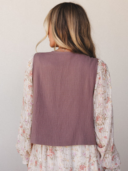 Clover Petals Vest  - Mushroom