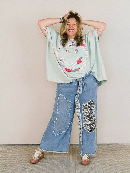 Big Smiles Tee - Sage