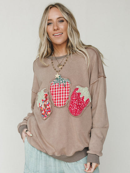 Strawberry Fields Pullover - Mocha