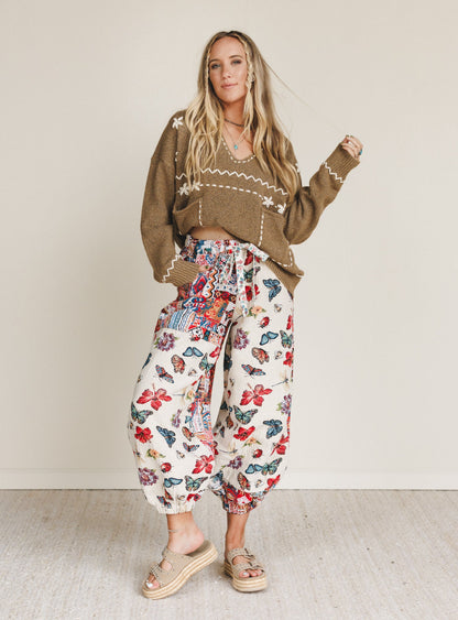 Chai Embroidered Knit Sweater - Camel
