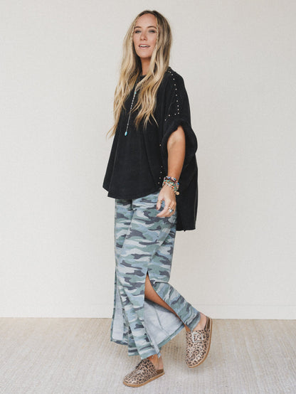The Nest Casual Wanderer Wide Leg Slit Pants - Army Green Charcoal Camo