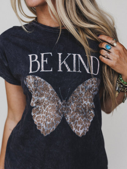 Be Kind Mineral Washed Graphic Tee - Charcoal
