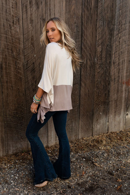 The Nest Coffee Sunsets V Neck Top - Cream Mocha