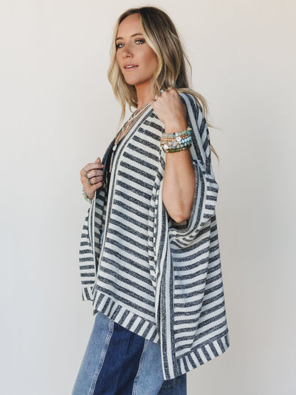 The Nest Endless Love Kimono - Natural Black
