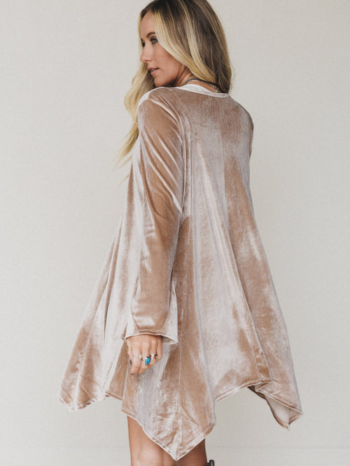 The Nest Golden Hour Bell Sleeve Velvet Dress - Coco