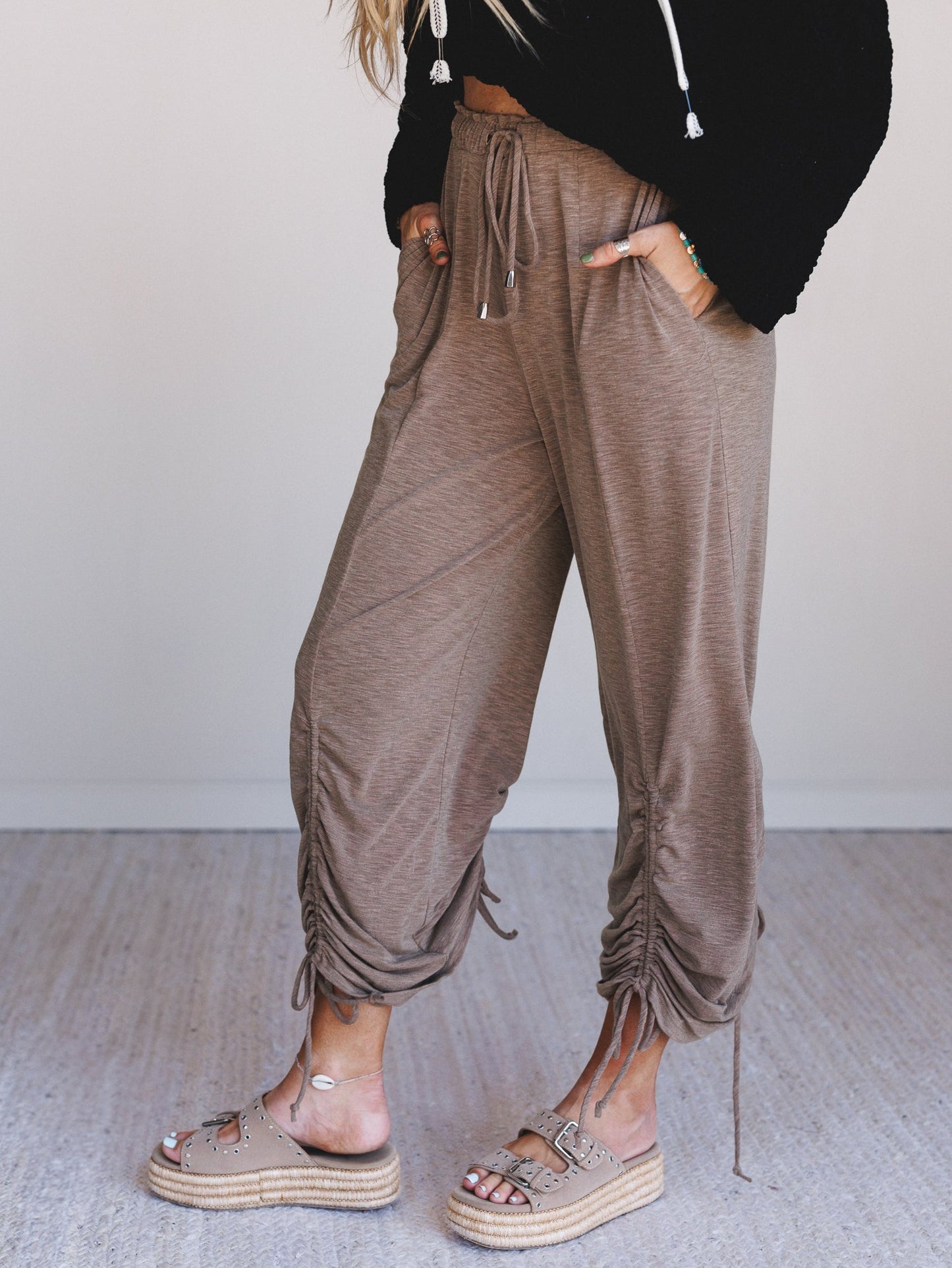 The Nest Solie Cinched Pants - Mocha