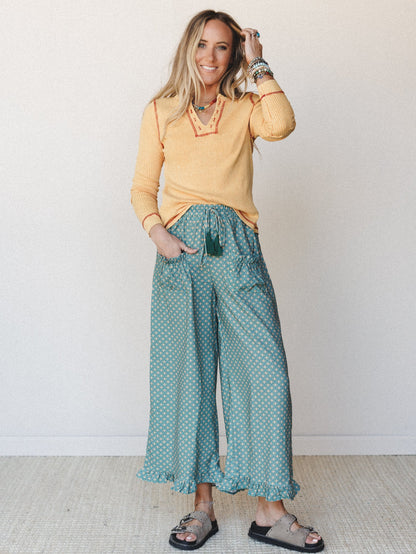 The Nest Off Duty Top - Mustard