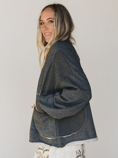 The Nest Karli Knit Pocket Top - Charcoal
