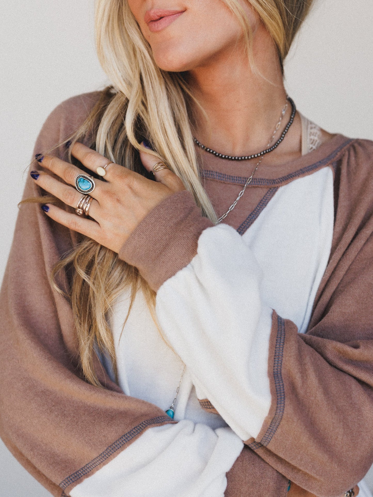 The Nest Jules Contrast Pullover Top - Off White Mocha