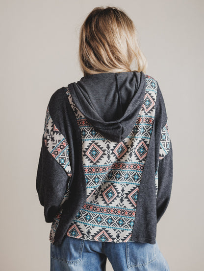 The Nest Beach Nights Pullover Hoodie Top - Charcoal