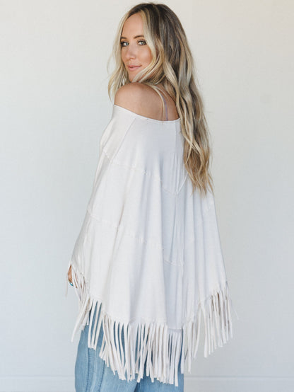 The Nest Showstopper Fringe Poncho - Oat