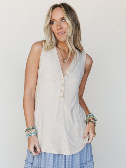 The Nest Shelli Henley Tank Top - Heather Oatmeal