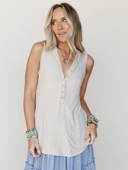 The Nest Shelli Henley Tank Top - Heather Oatmeal