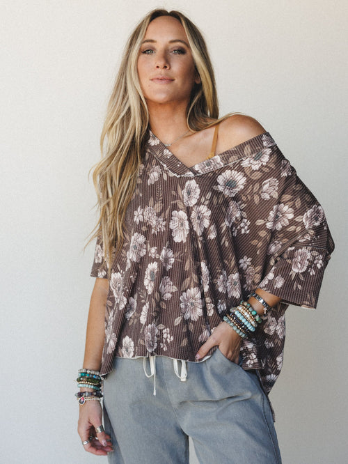 The Nest On The Go V Neck Ribbed Essential Tee - Brown