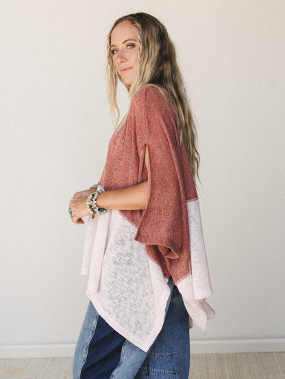 The Nest Bold Horizon Top - Rust Pink