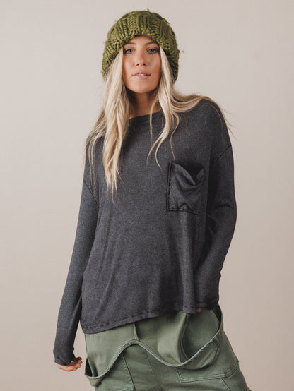 Here To There Pocket Tee - Ash Black