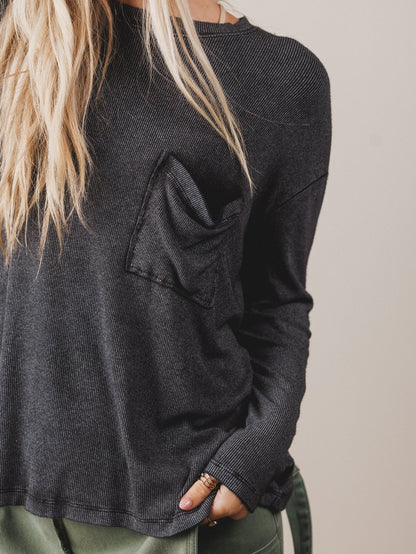 Here To There Pocket Tee - Ash Black