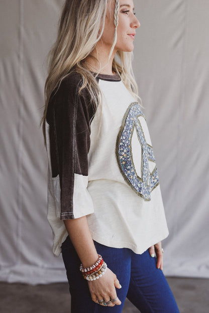The Nest Peaceful Contrast Top - Navy Ivory