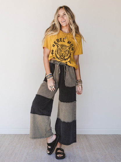 The Nest Rebel Mom Society Tee - Mustard