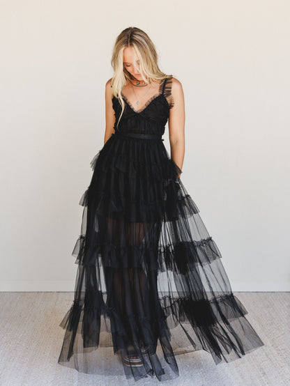 Isley Lace Tiered Maxi Dress - Black