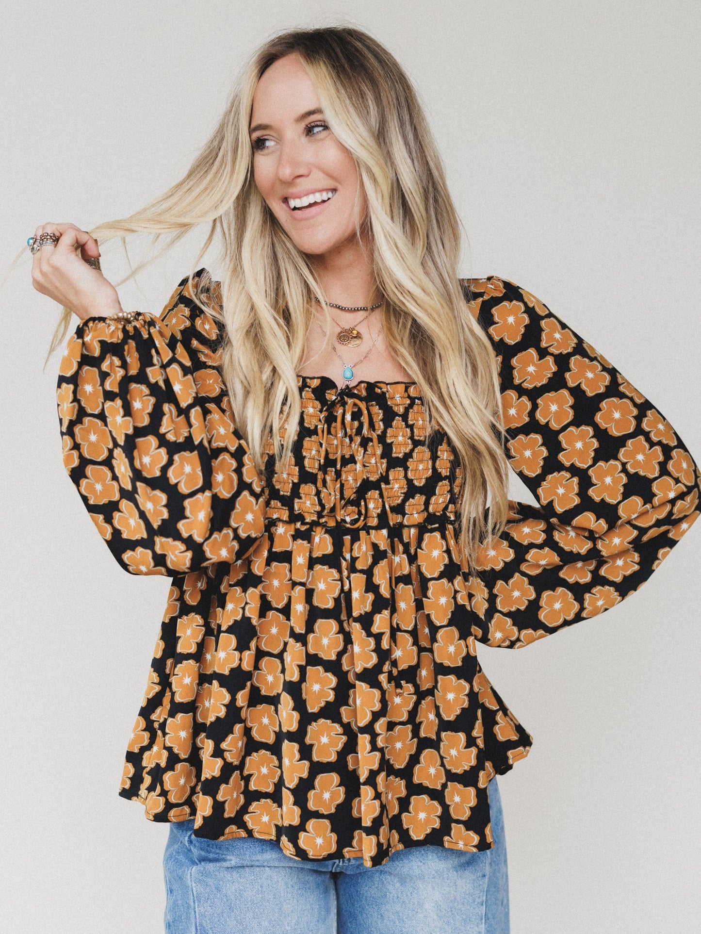 Flower Mesa Top - Black