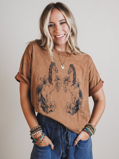 Vintage Horses Tee - Toffee