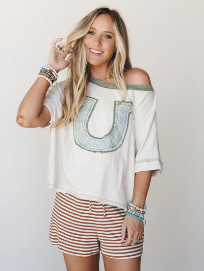 Lucky Horses Tee - Sage