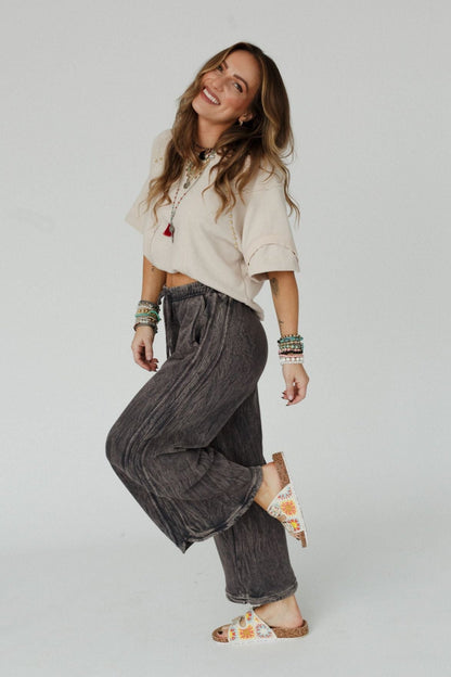 The Nest So Comfy Wide Leg Pant Petite Length - Charcoal