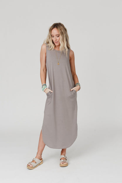 Cassie Sleeveless Pocket Maxi Dress - Coco